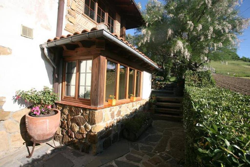 Апартаменти 2 Habit, Sala, Terraza, Jardin, Parking Gratis Сумая Екстер'єр фото